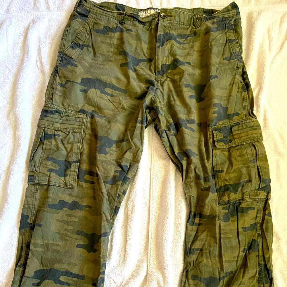 Old Navy Brand Camouflage Cargo Pants
